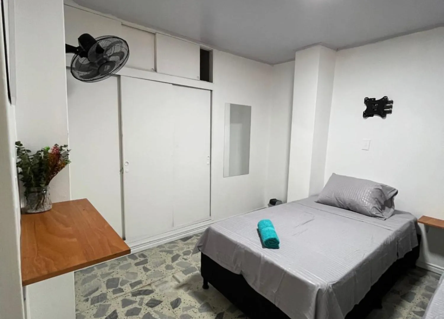 Homestay Entre Jardines Apartment Medellin Colombia