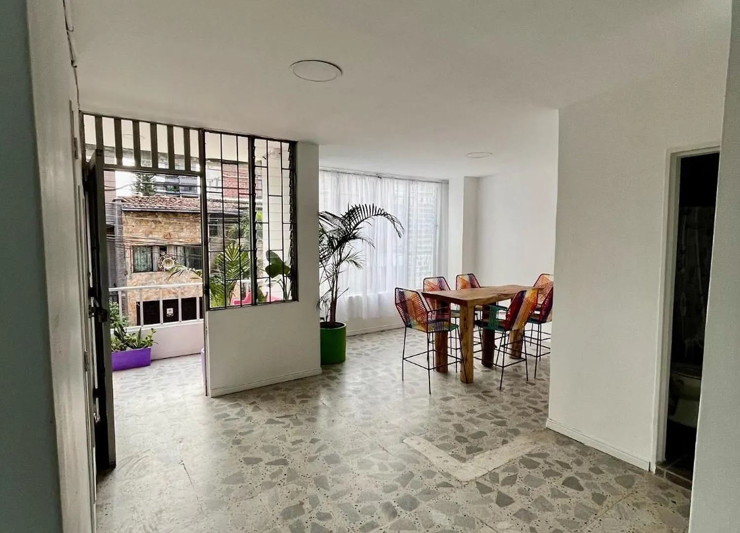 Entre Jardines Apartment Medellin 0*,  Colombia