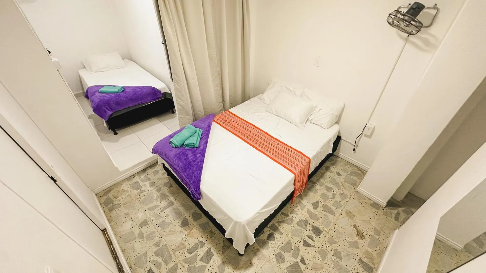 Homestay Entre Jardines Apartment Medellin